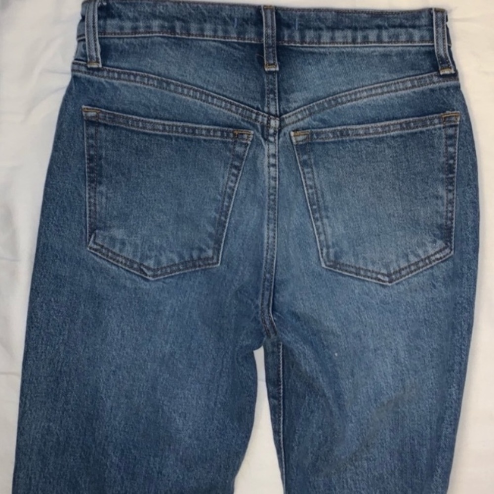 We The Free Hi Rise Distressed Stella Jeans - Picture 7 of 7
